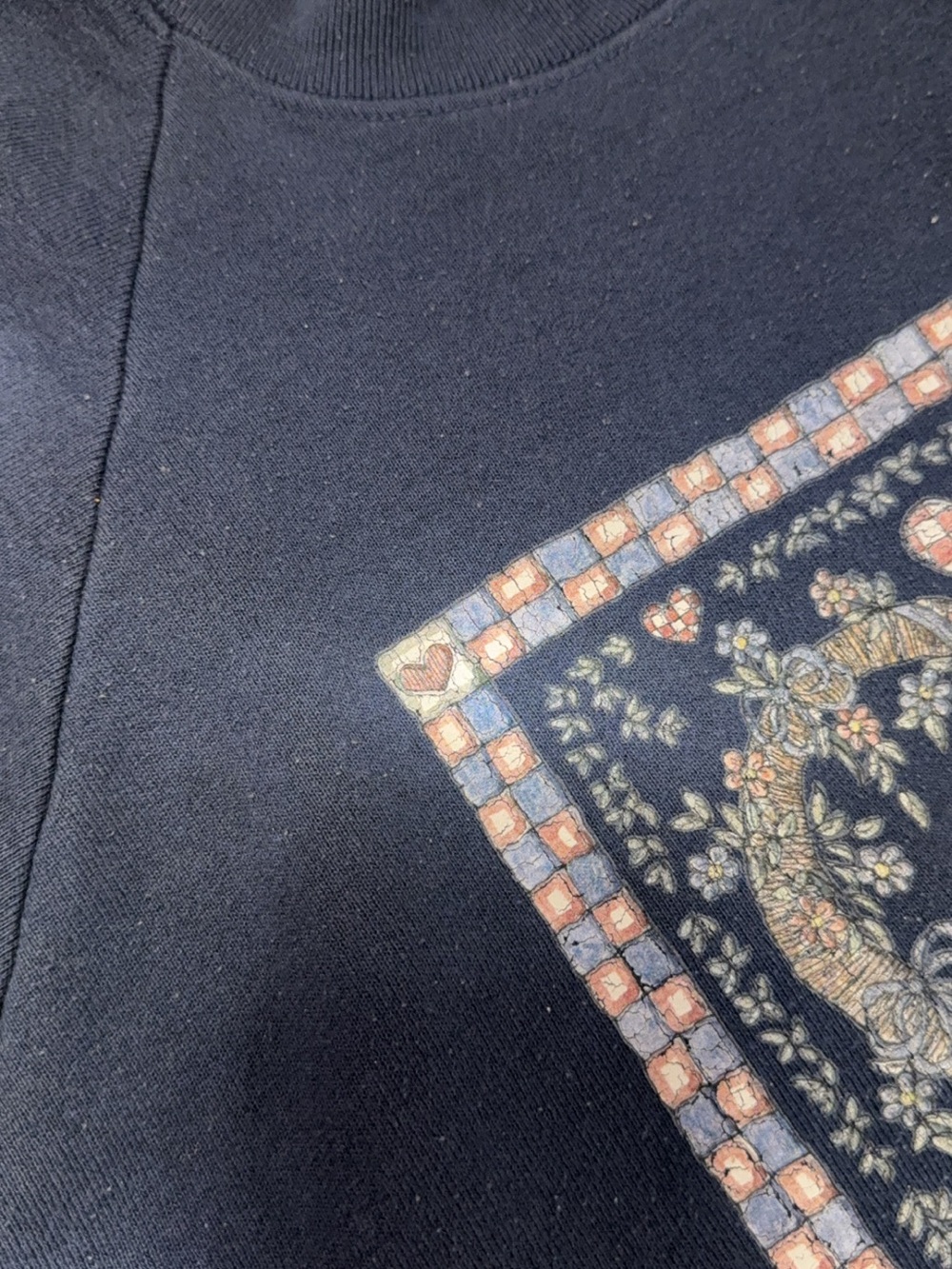 90βs COTTAGECORE GRANDMA SWEATSHIRT FRUIT OF THE LOOM - Picture 10 of 10
